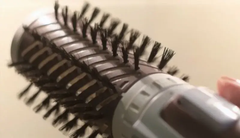Qual a melhor escova rotativa? Confira 7 modelos para ter cabelos cacheados Qual a melhor escova rotativa? Confira 7 modelos para ter cabelos cacheados